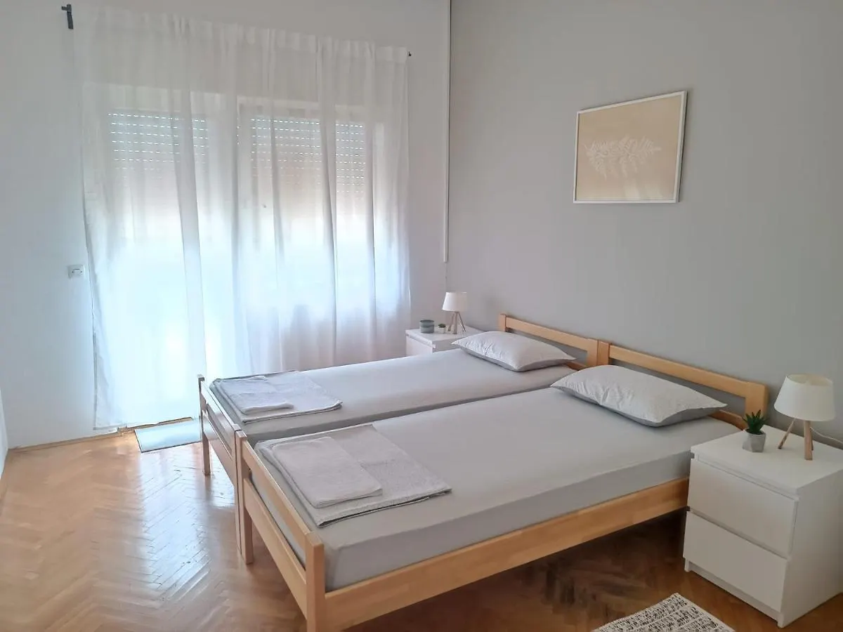Apartman Simac Okrug Gornji Trogir 0*,  Croatia