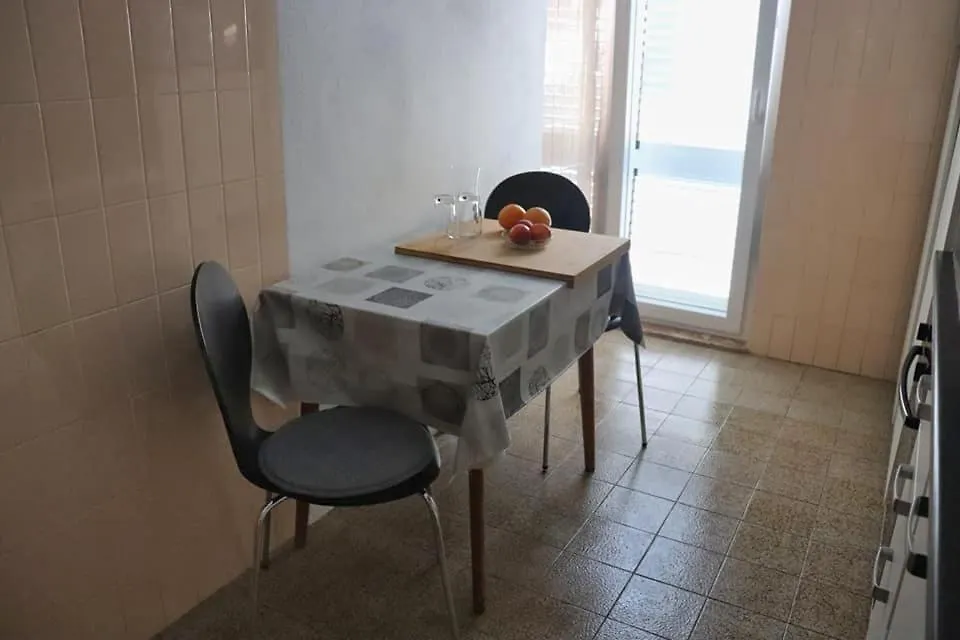 Apartment Apartman Simac Okrug Gornji Trogir