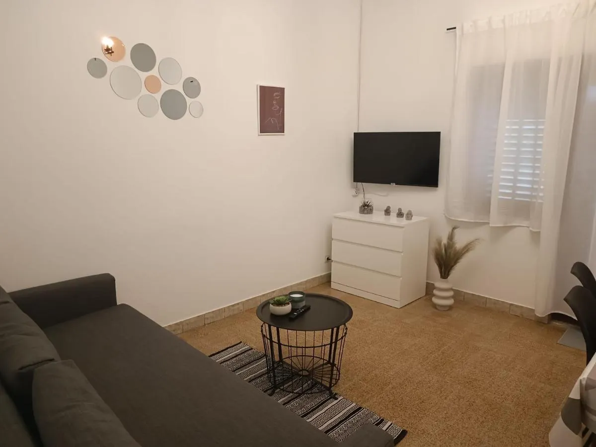 Apartman Simac Okrug Gornji Trogir 0*,  Croatia