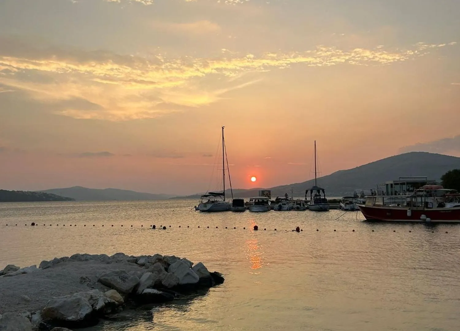Apartment Apartman Simac Okrug Gornji Trogir Croatia